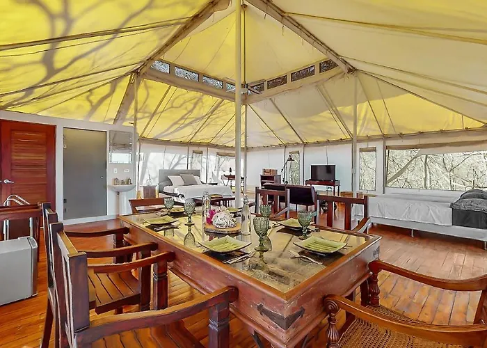 Hyla Nature Retreat Hotel 5*