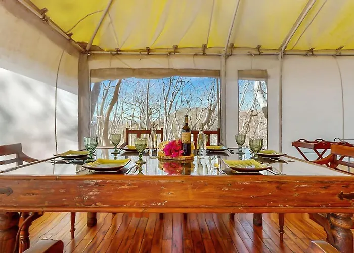 Hyla Nature Retreat Hotel 5*
